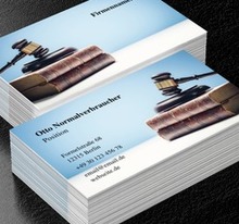 Hammer des Richters auf alten Büchern, Recht, Anwalt - Visitenkarten Netprint